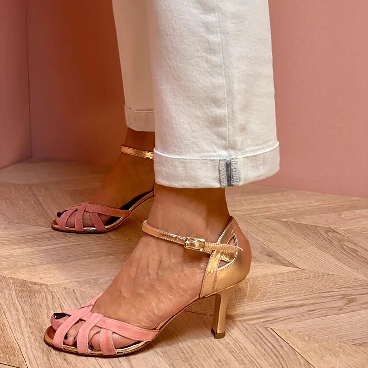 SANDALIAS ALTAS CON CINTURONES