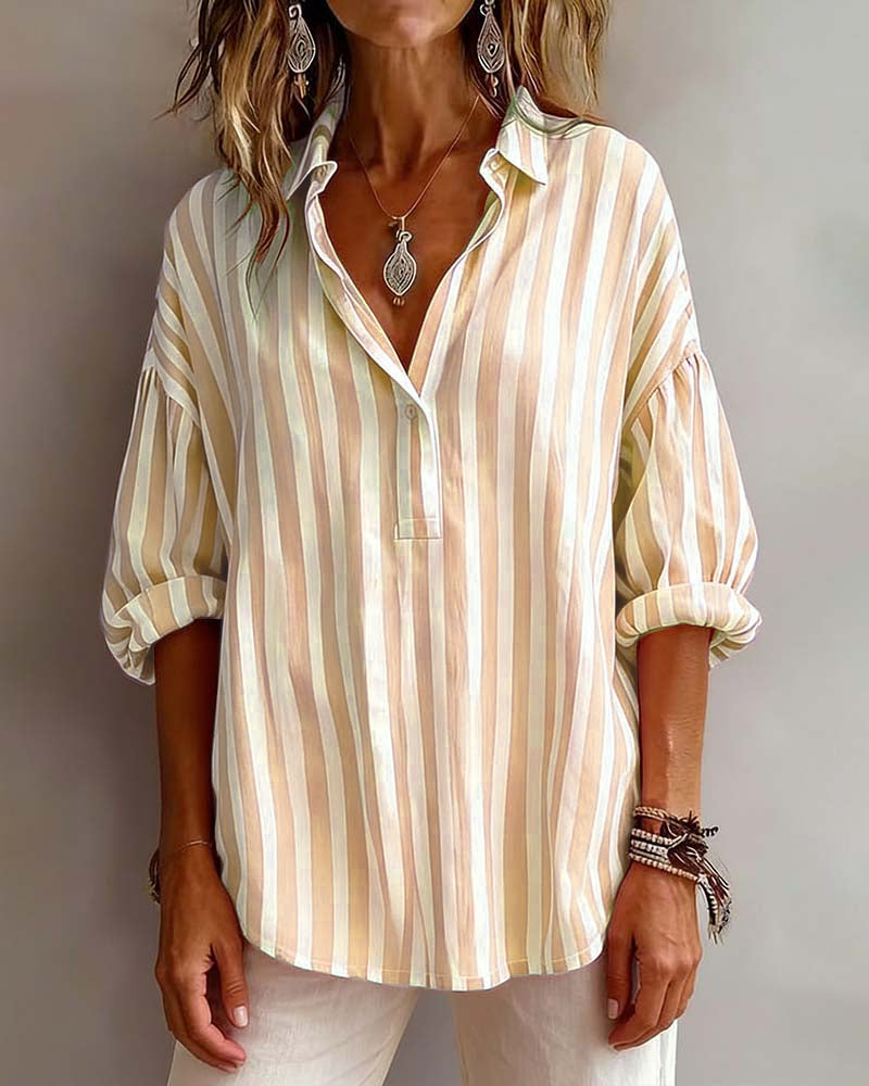 Blusa Rayada Amplia Con Cuello