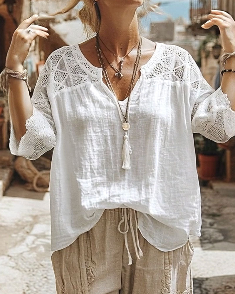 Blusa con Cuello en V y Detalle de Encaje