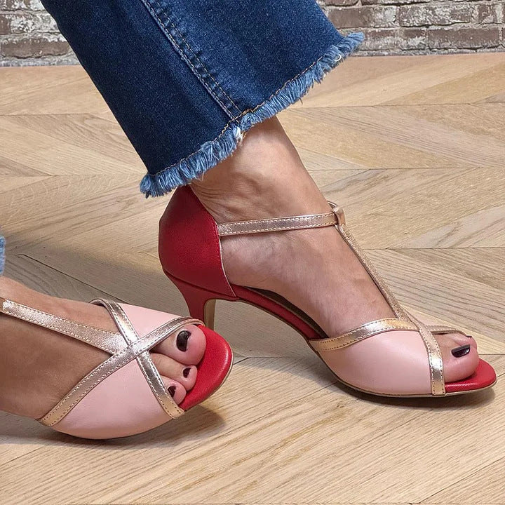SANDALIA ELEGANTE CON CINTURÓN EN T